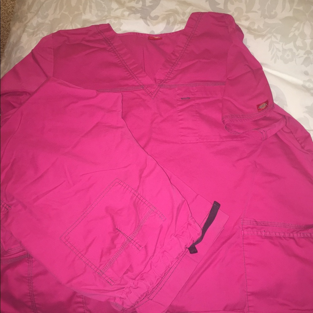 Dickies scrub set